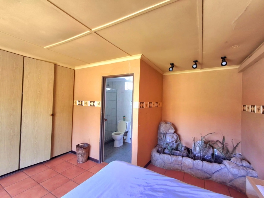 Commercial Property for Sale in Summerpride Eastern Cape
